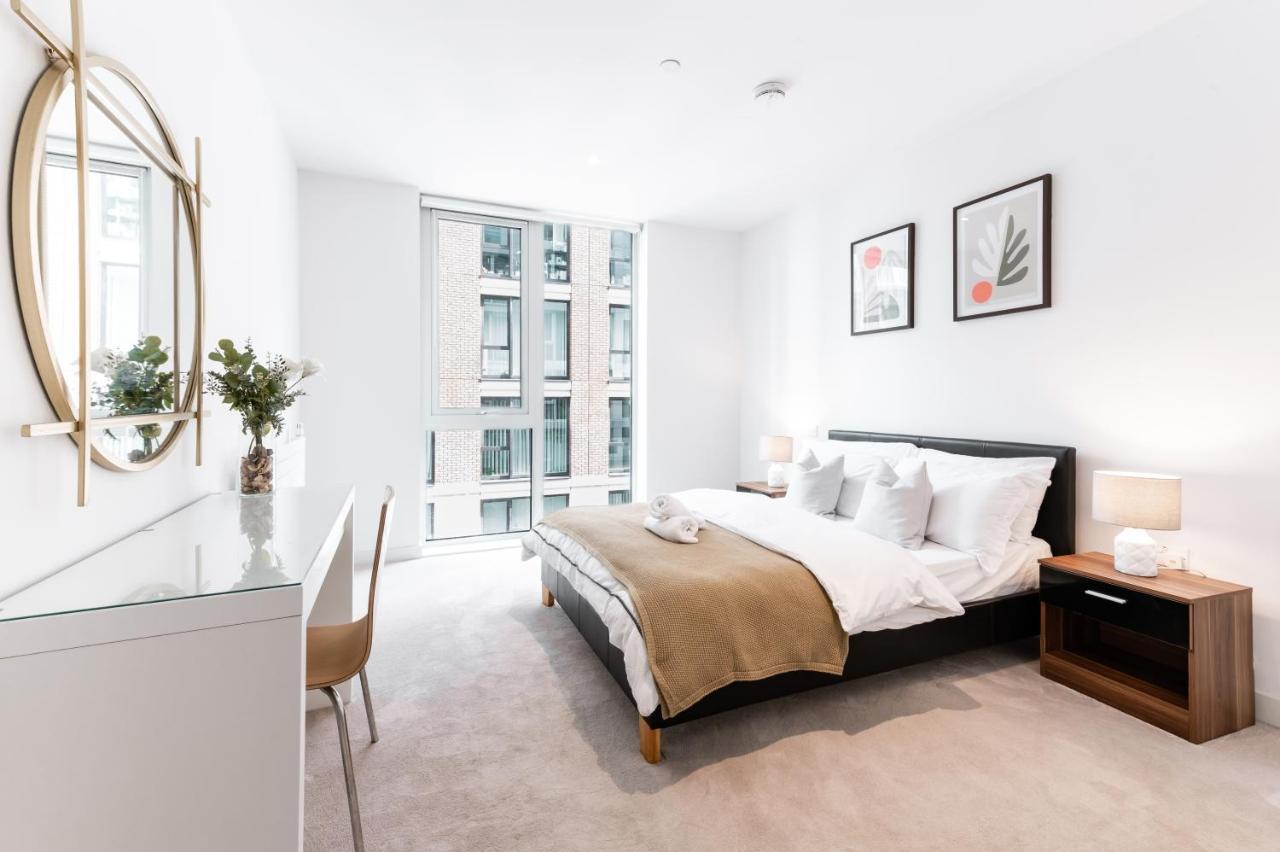 Khayat Homes - The Owelor - Two Bed Londres Extérieur photo